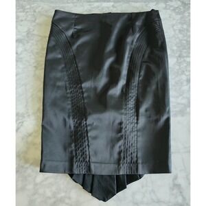 Sensiine Black Pencil Skirt Gold Tone Rear Bow Women's Size‎ 4